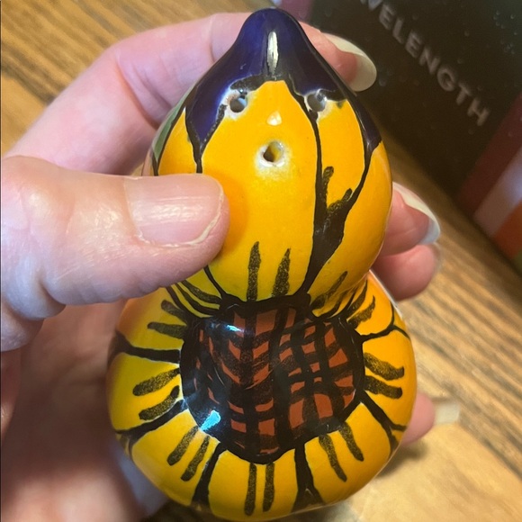 Hand-Painted Floral Salt and Pepper Shakers - Picture 2 of 14